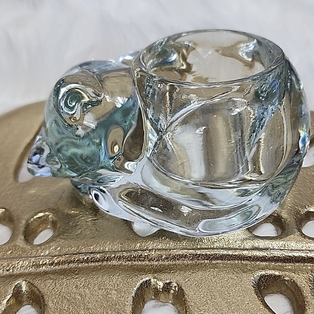 Vintage Indiana Glass Sleepy Kitty